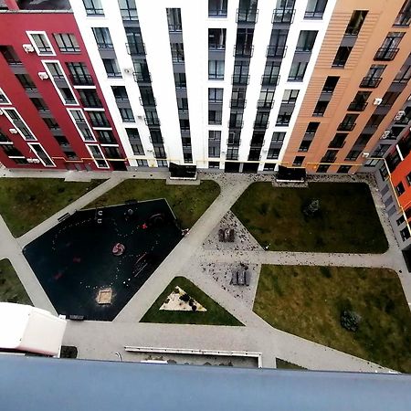 Новобудова Сам Центр Жк "Семицвіт" Lägenhet Lviv Exteriör bild