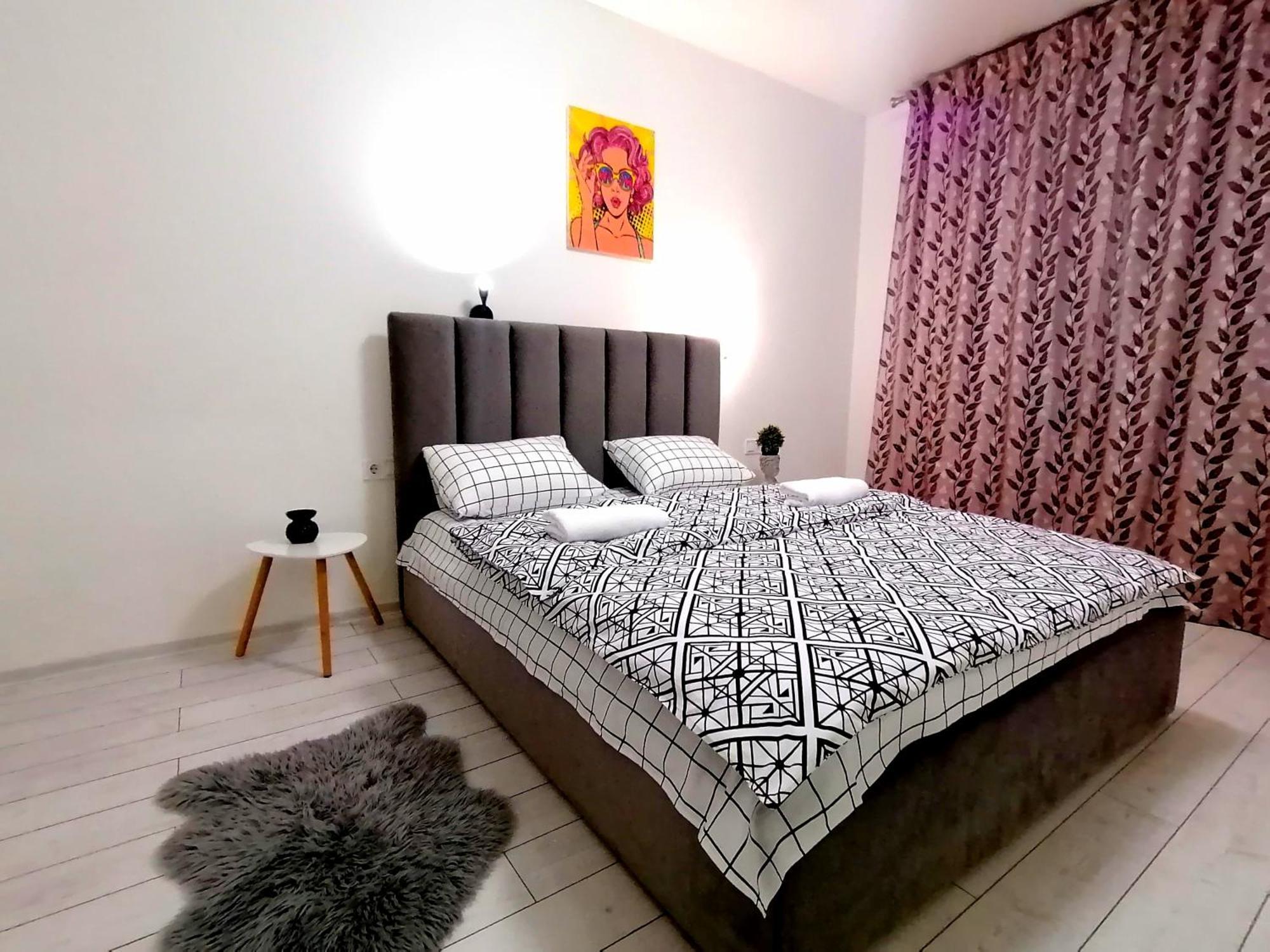Новобудова Сам Центр Жк "Семицвіт" Lägenhet Lviv Exteriör bild
