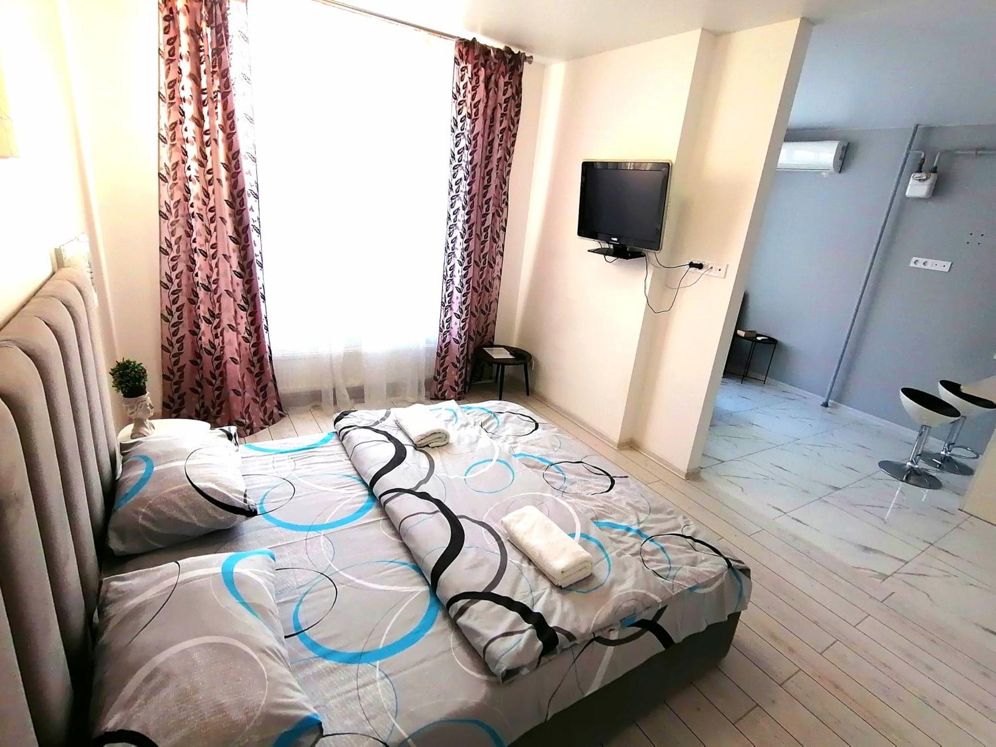 Новобудова Сам Центр Жк "Семицвіт" Lägenhet Lviv Exteriör bild